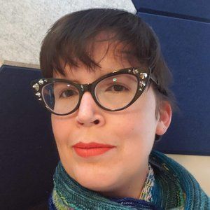 Meet your Posher, Monica